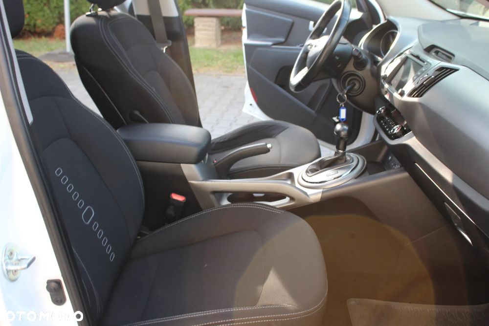 Kia Sportage 2.0 CRDI XL AWD - 14