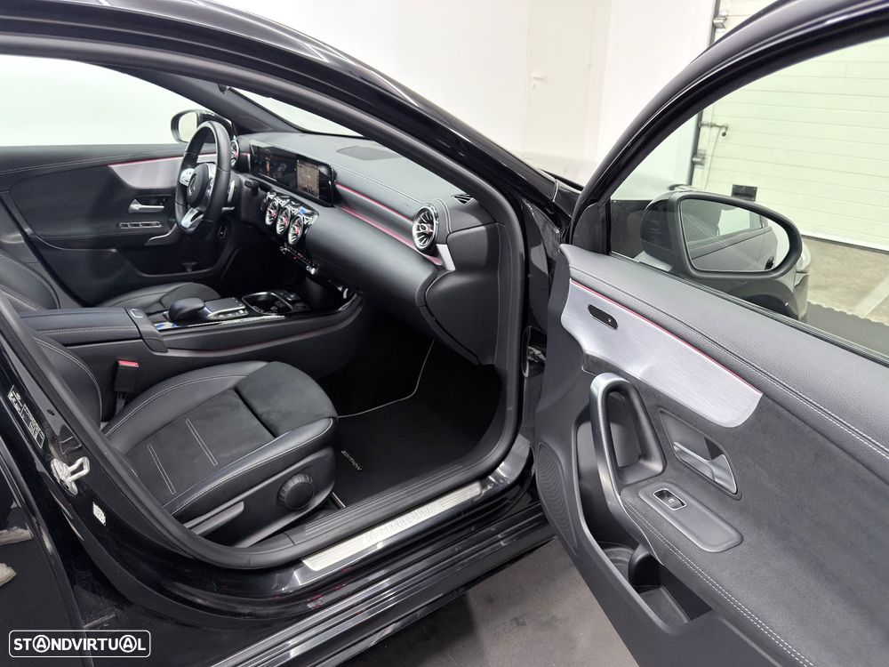 Mercedes-Benz A 250 Limousine e 8G-DCT AMG Line Advanced - 16