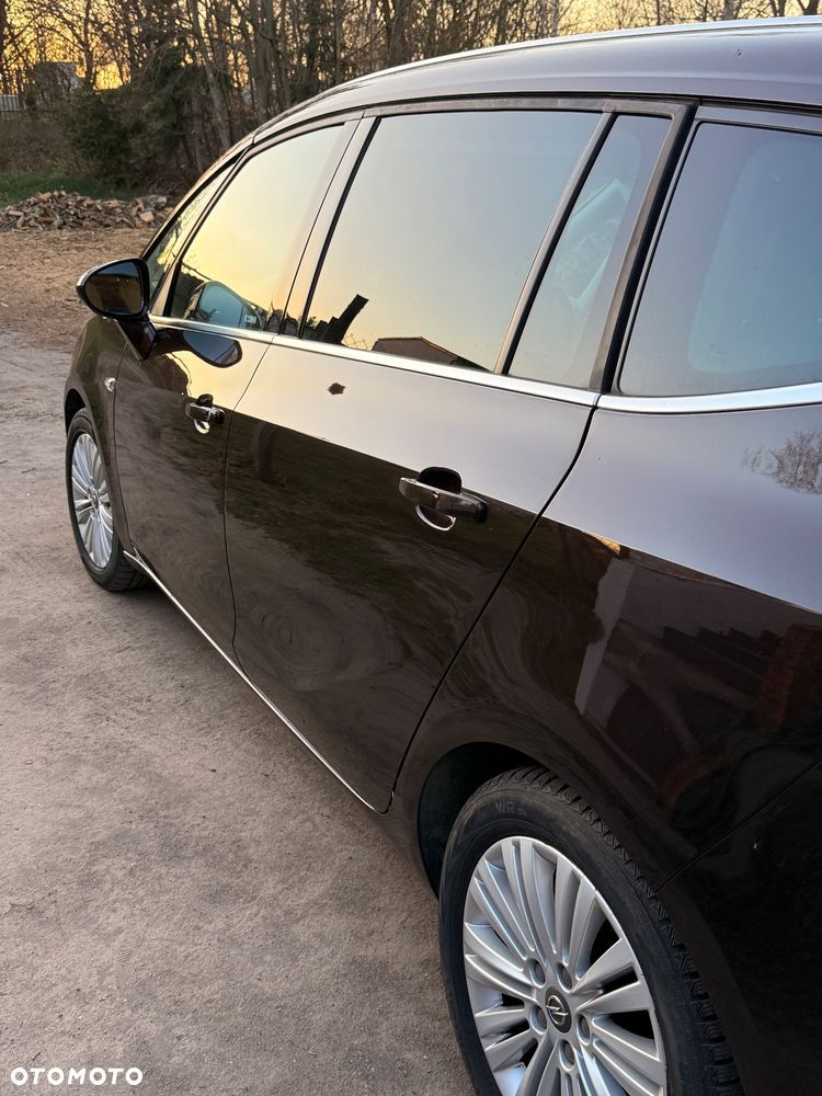 Opel Zafira 2.0 CDTI Cosmo - 8