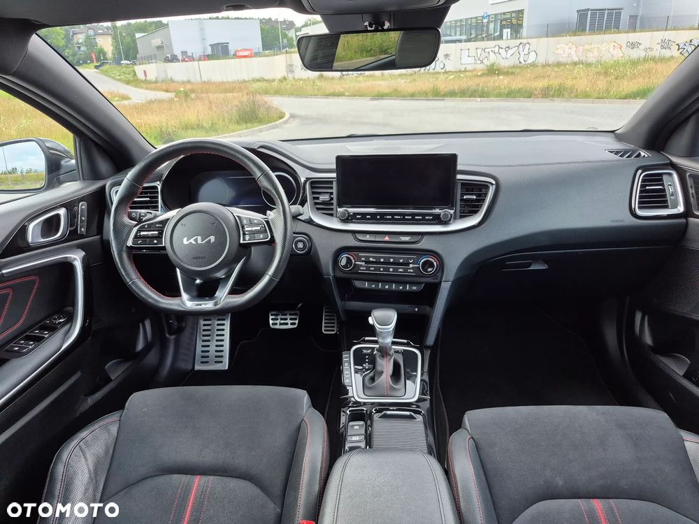 Kia ProCeed - 9
