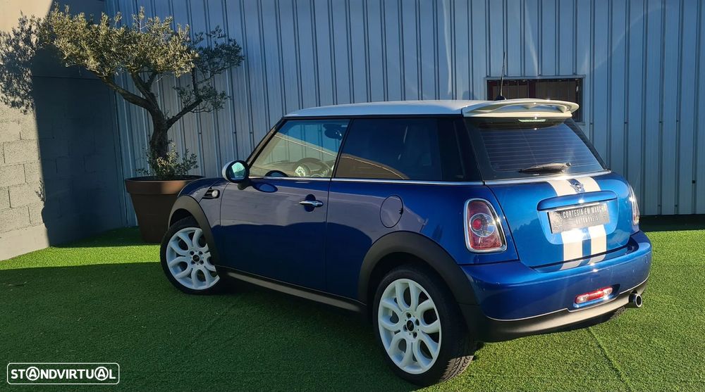 MINI 3 Portas One D - 4