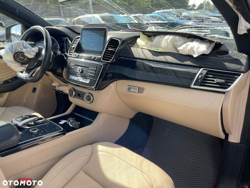 Mercedes-Benz GLE AMG 43 4M 9G-TRONIC AMG Line - 12