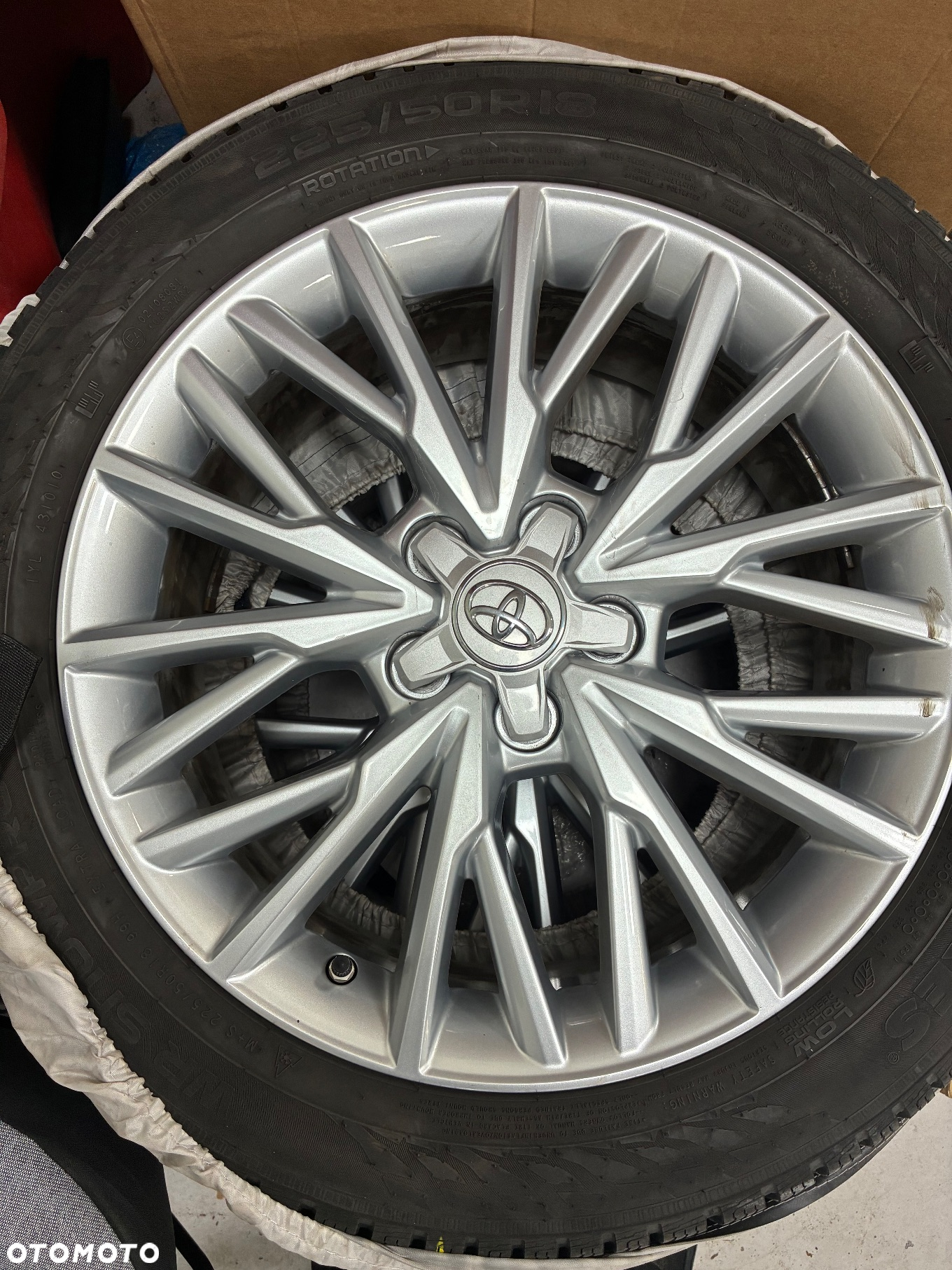Toyota C-HR 2.0 Hybrid Executive - 35