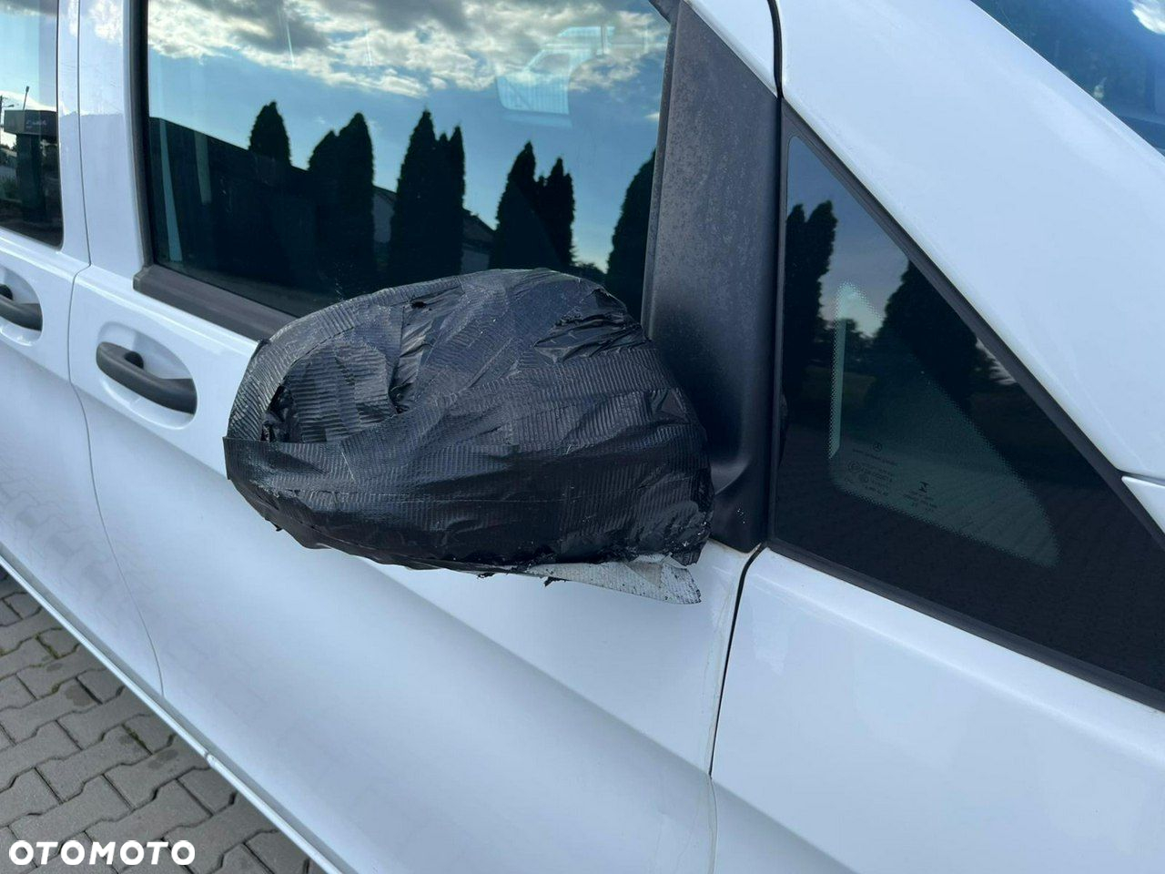 Mercedes-Benz Vito - 21