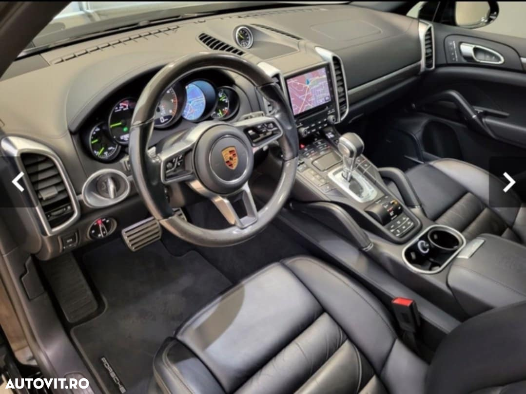 Porsche Cayenne Tiptronic S Platinum Edition - 2