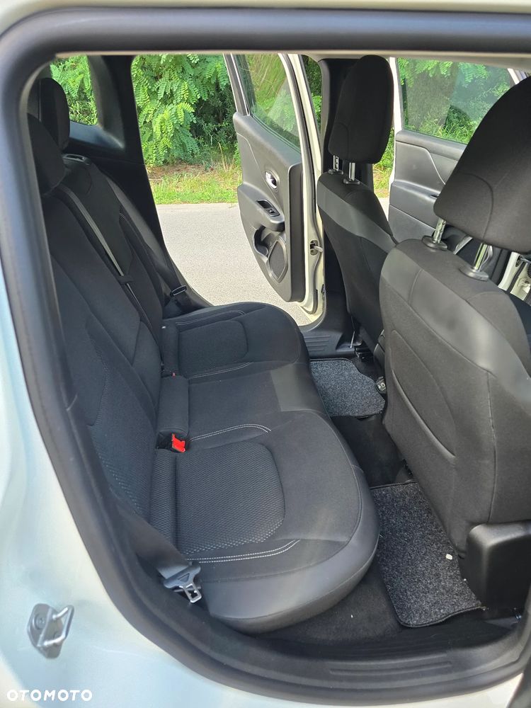 Jeep Renegade 1.3 T-GDI Automatik Limited - 23