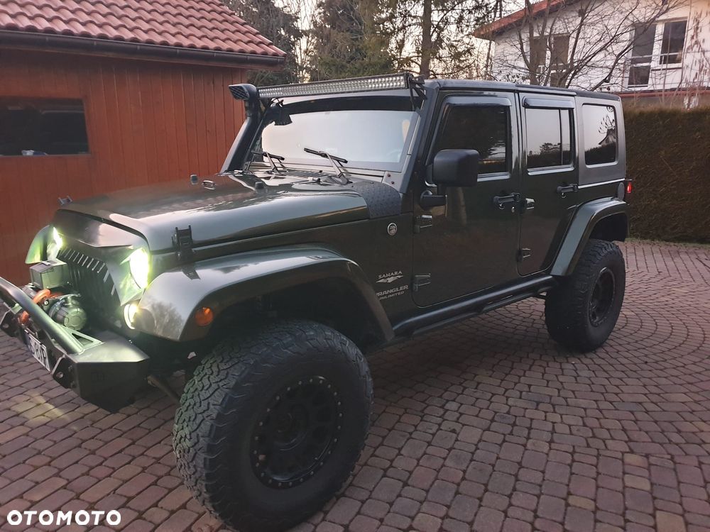Jeep Wrangler Unlimited Hard-Top 3.8 Automatik Sahara - 2