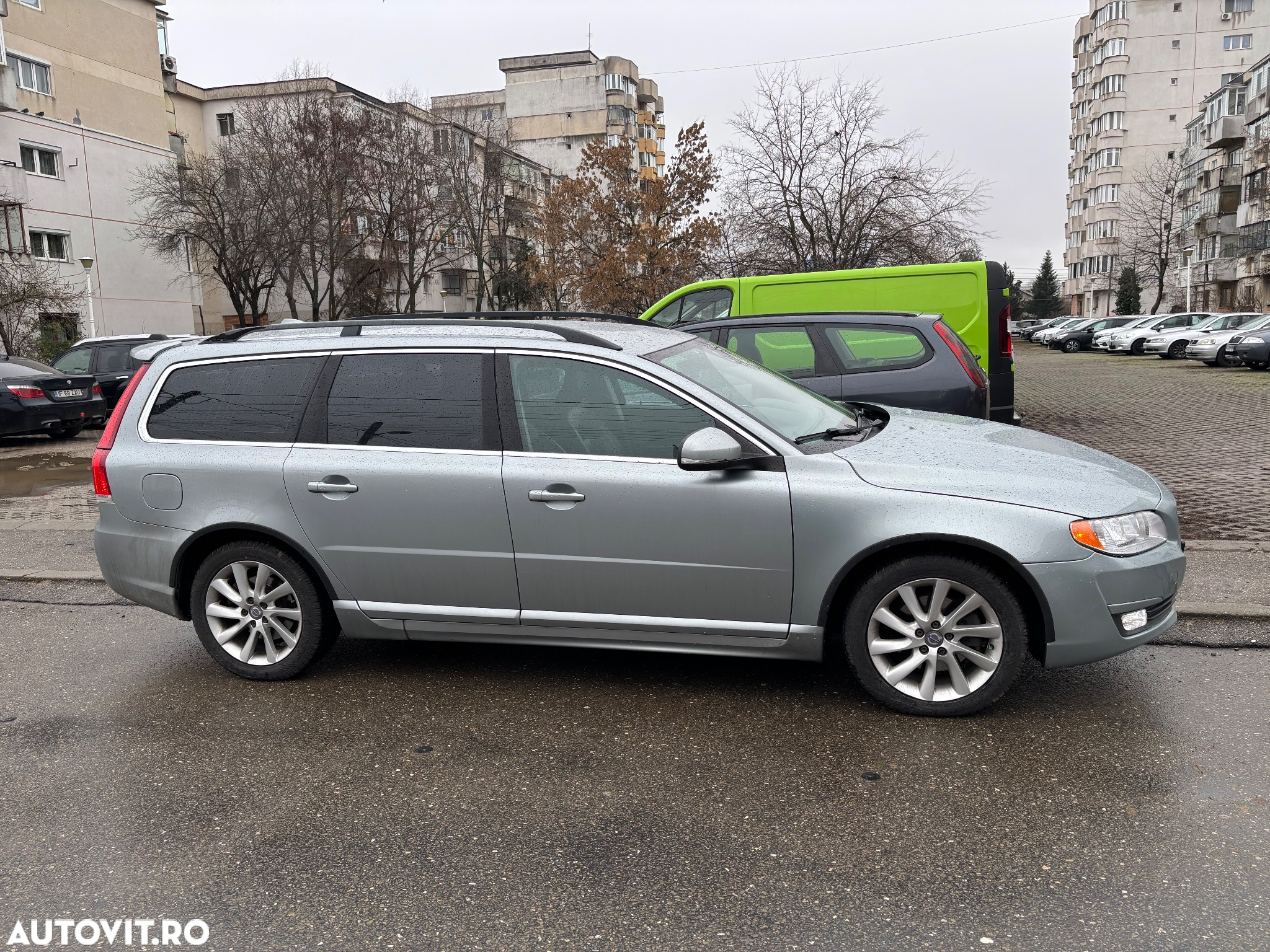 Volvo V70 D4 Edition Pro - 4