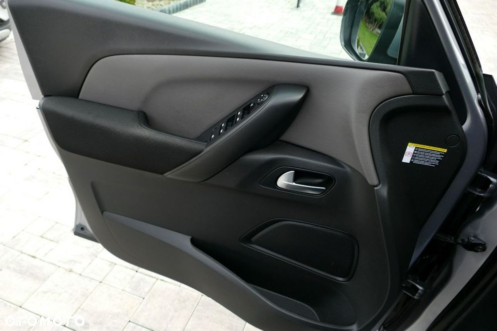 Citroën C4 Picasso PureTech 130 Stop&Start SELECTION - 27