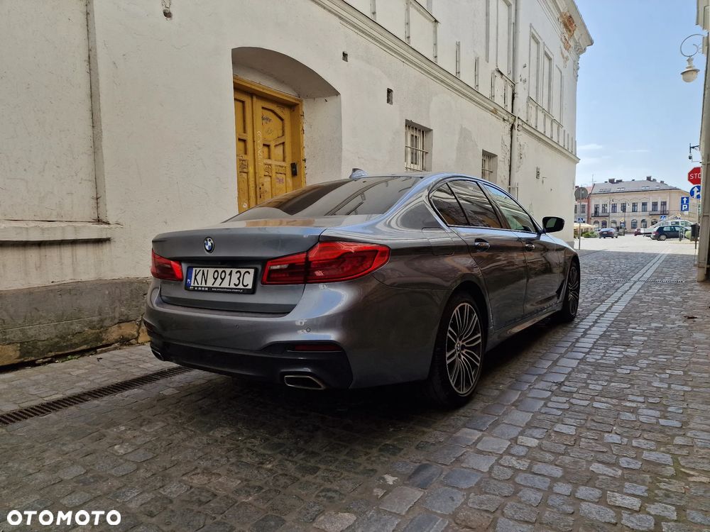 BMW Seria 5 520d xDrive M Sport sport - 4