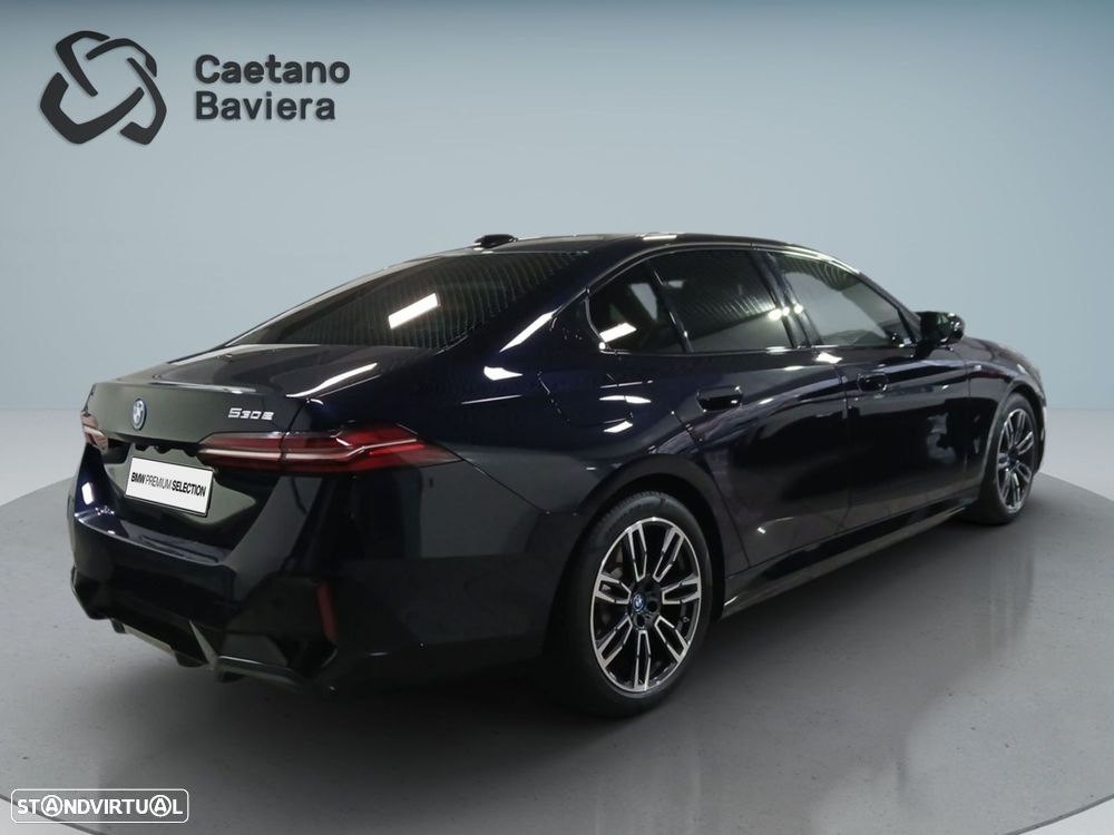 BMW 530 e Pack M - 6