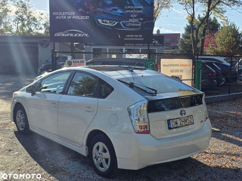 Toyota Prius - 9