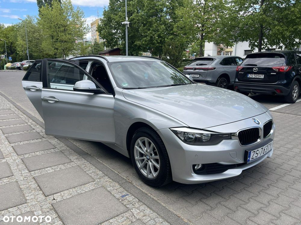 BMW Seria 3 - 16
