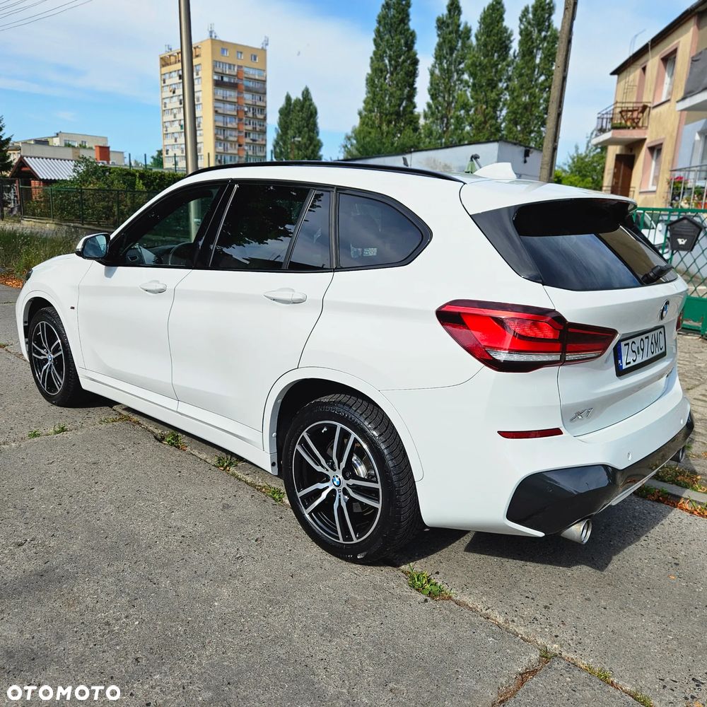 BMW X1 xDrive20i M Sport - 10