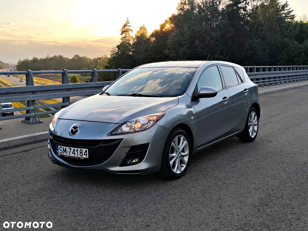 Mazda 3 1.6 Exclusive + - 1