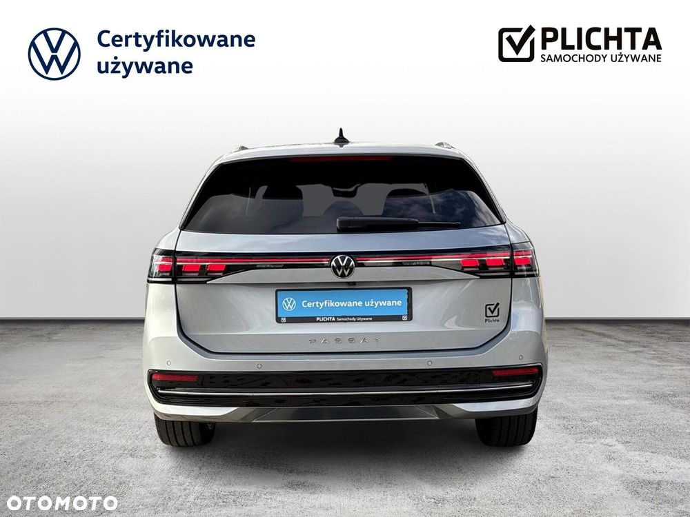 Volkswagen Passat Variant 2.0 TDI EVO Elegance DSG - 4
