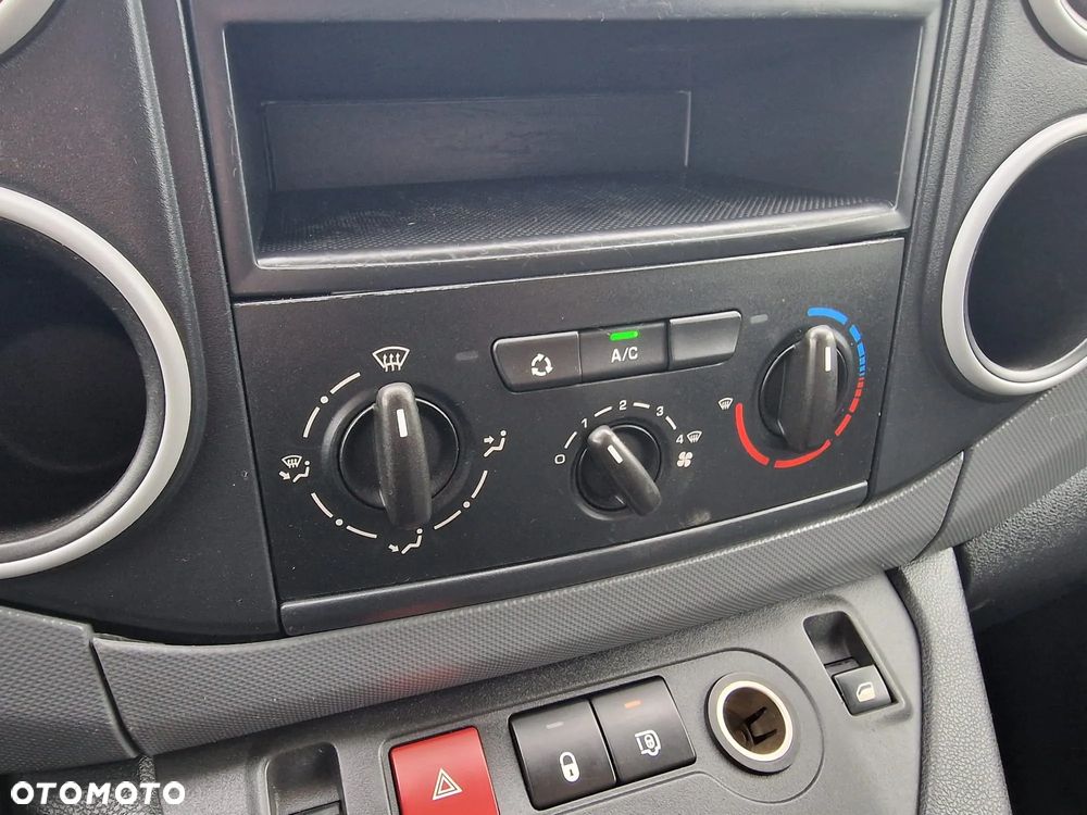 Peugeot PARTNER - 16