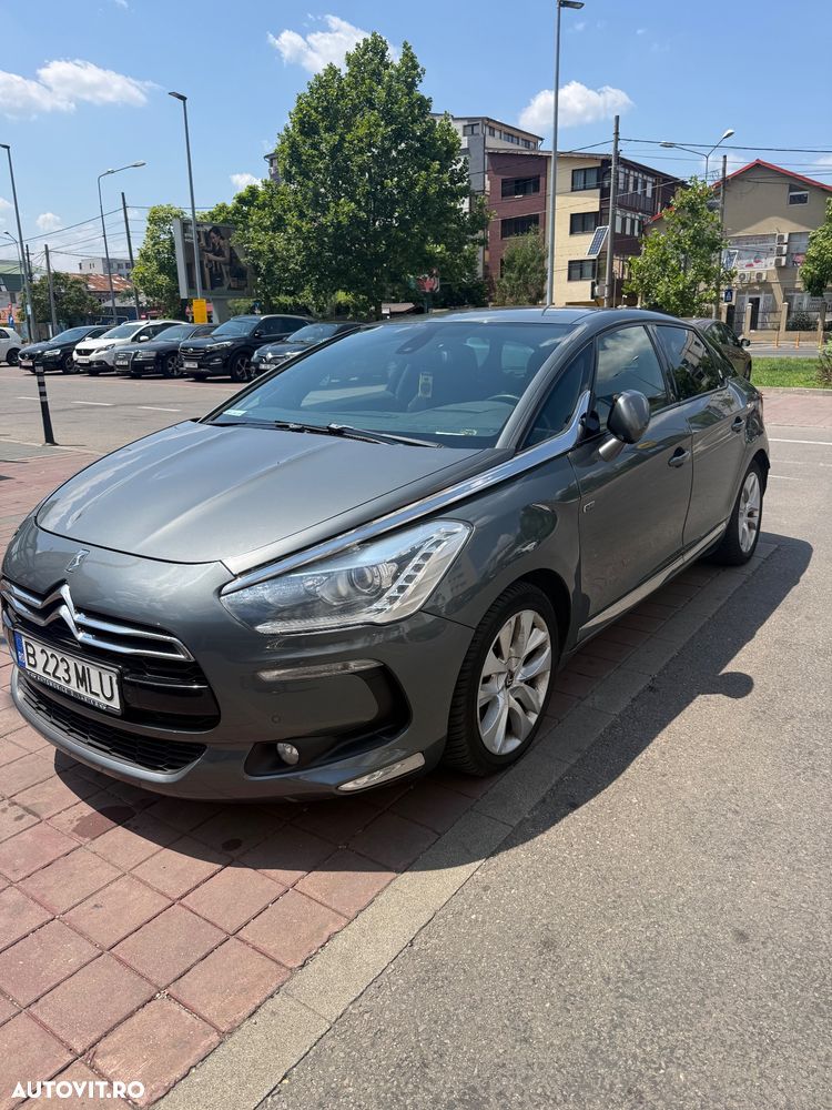Citroën DS5 2.0 HYbrid4 Airdream So Chic - 1