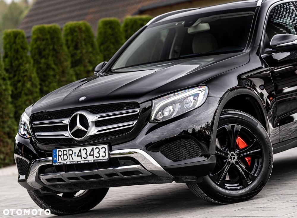 Mercedes-Benz GLC - 12