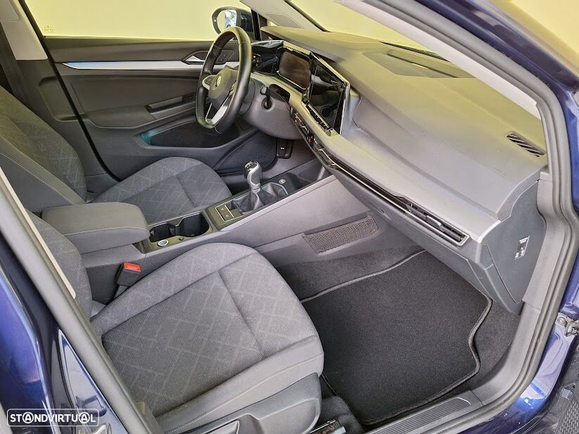 VW Golf Variant - 10