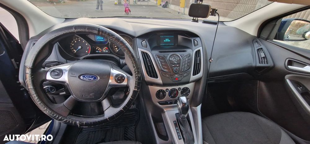 Ford Focus - 9