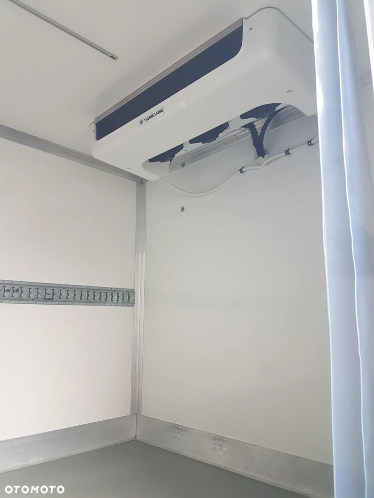 Renault MASTER 8EP CHŁODNIA MROŹNIA 4,24x2,13x2,05 IZOTERMA AGREGAT THERMO KING V-500 MAX GRZANIE KLIMA KRAJOWY - 6