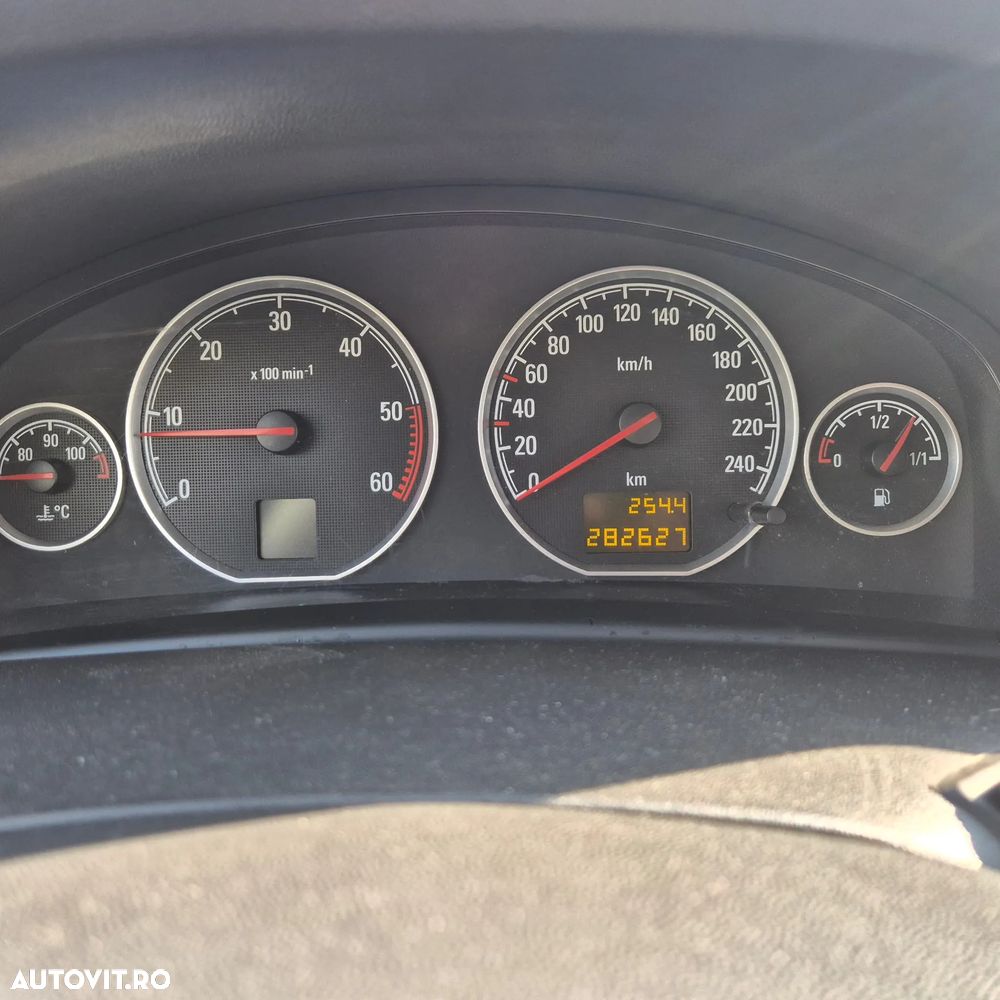 Opel Vectra 1.9 CDTI DPF Business Executive - 13