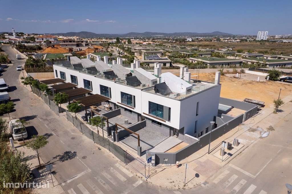 RIA TERRACES: luxuosas moradias V4 em Faro, Algarve - Grande imagem: 1/6