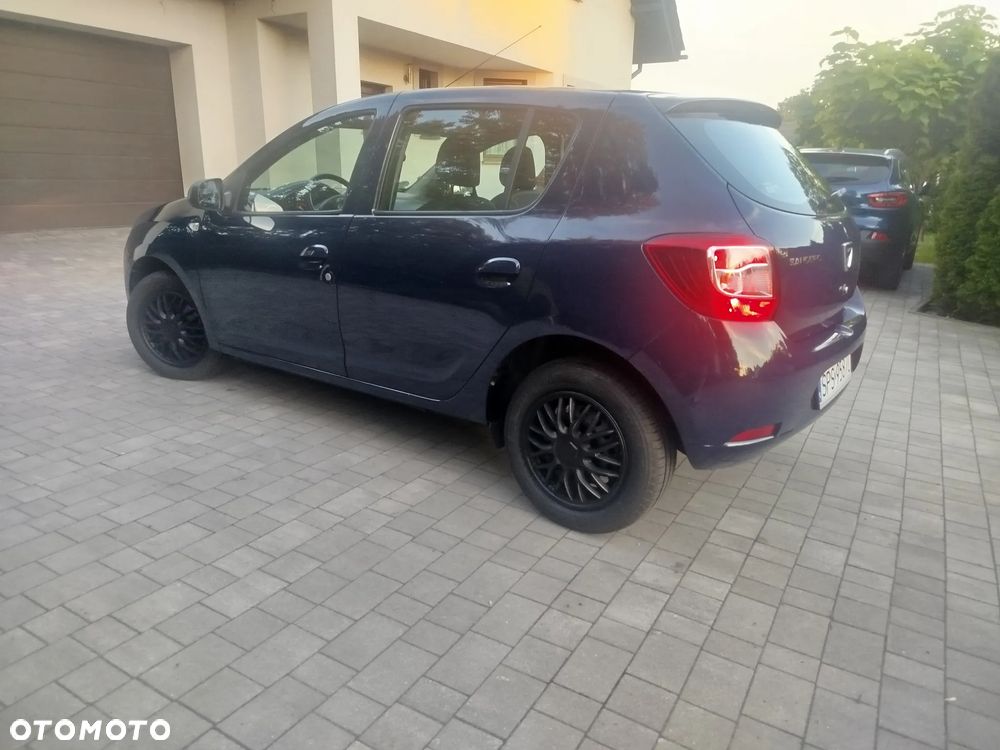 Dacia Sandero 1.2 16V 75 Laureate - 5
