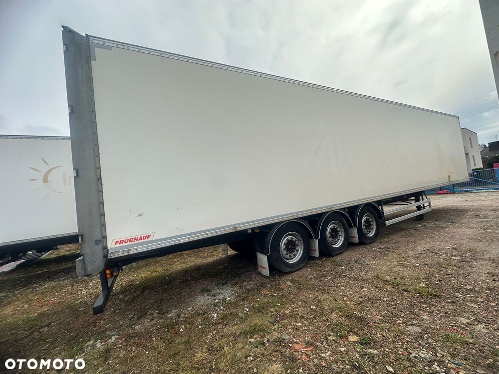 Fruehauf Izoterma / BOX / Kontener - 3