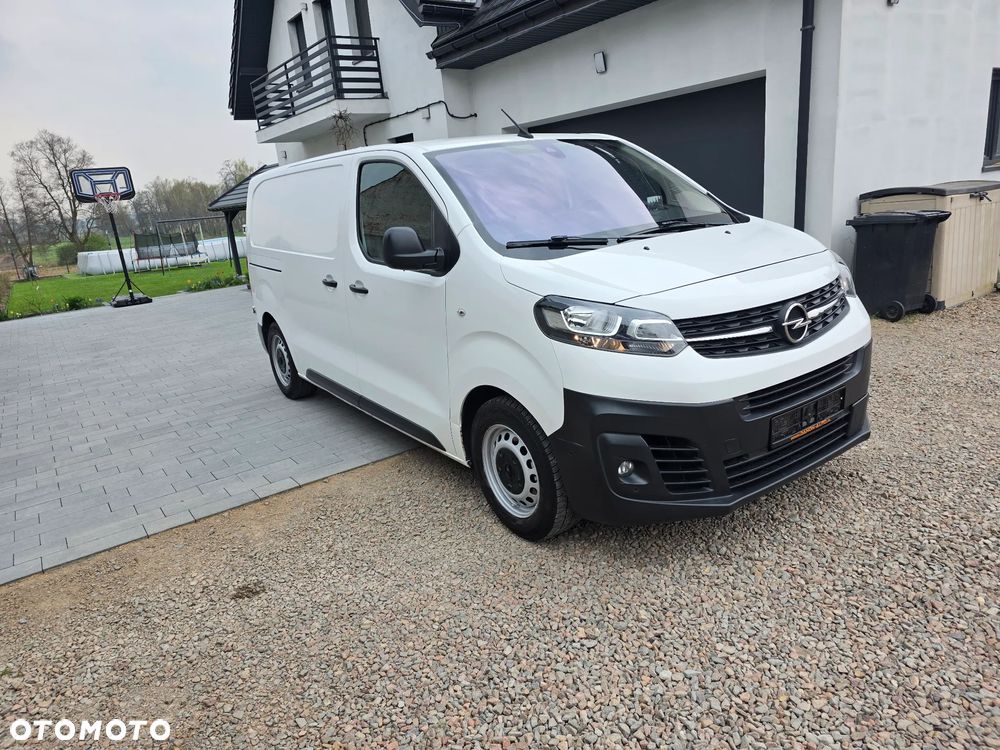 Opel Vivaro - 8
