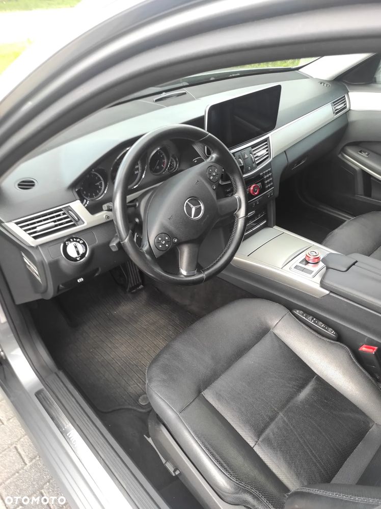 Mercedes-Benz Klasa E 350 CGI BlueEFFICIENCY Avantgarde - 22