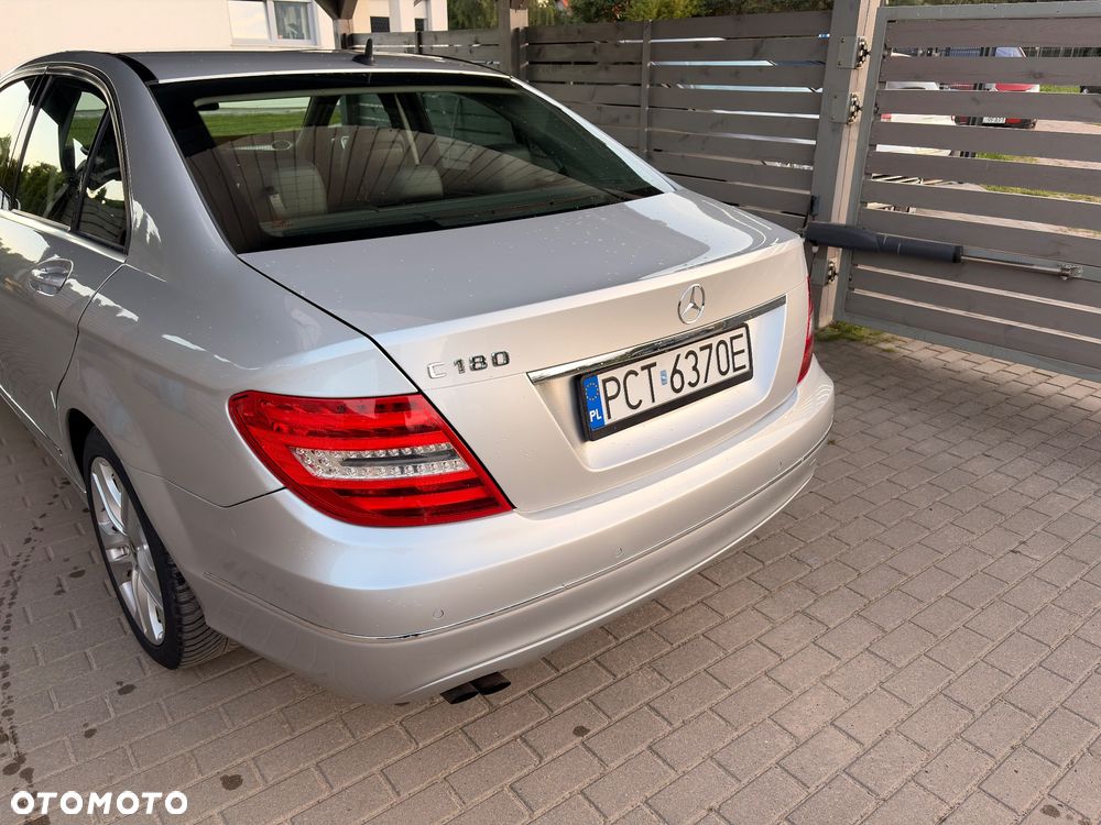 Mercedes-Benz Klasa C 180 CGI Automatik BlueEFFICIENCY Avantgarde - 5