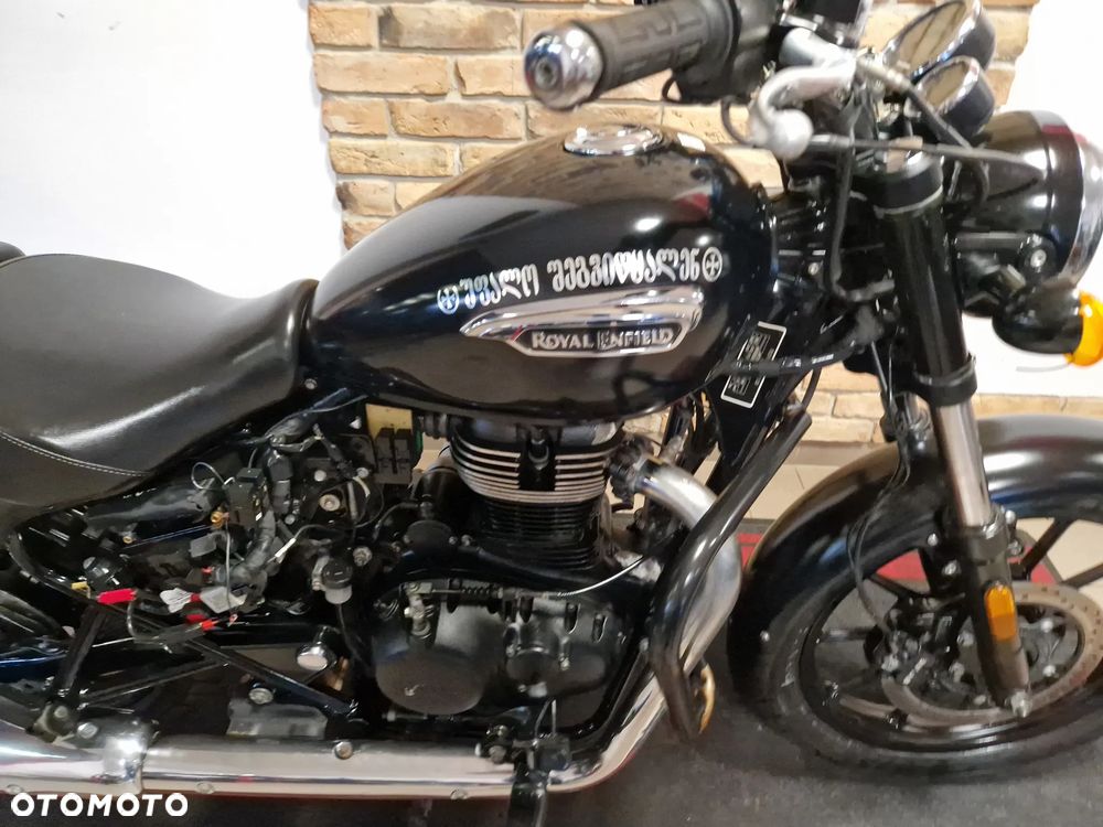 Royal Enfield Meteor - 24