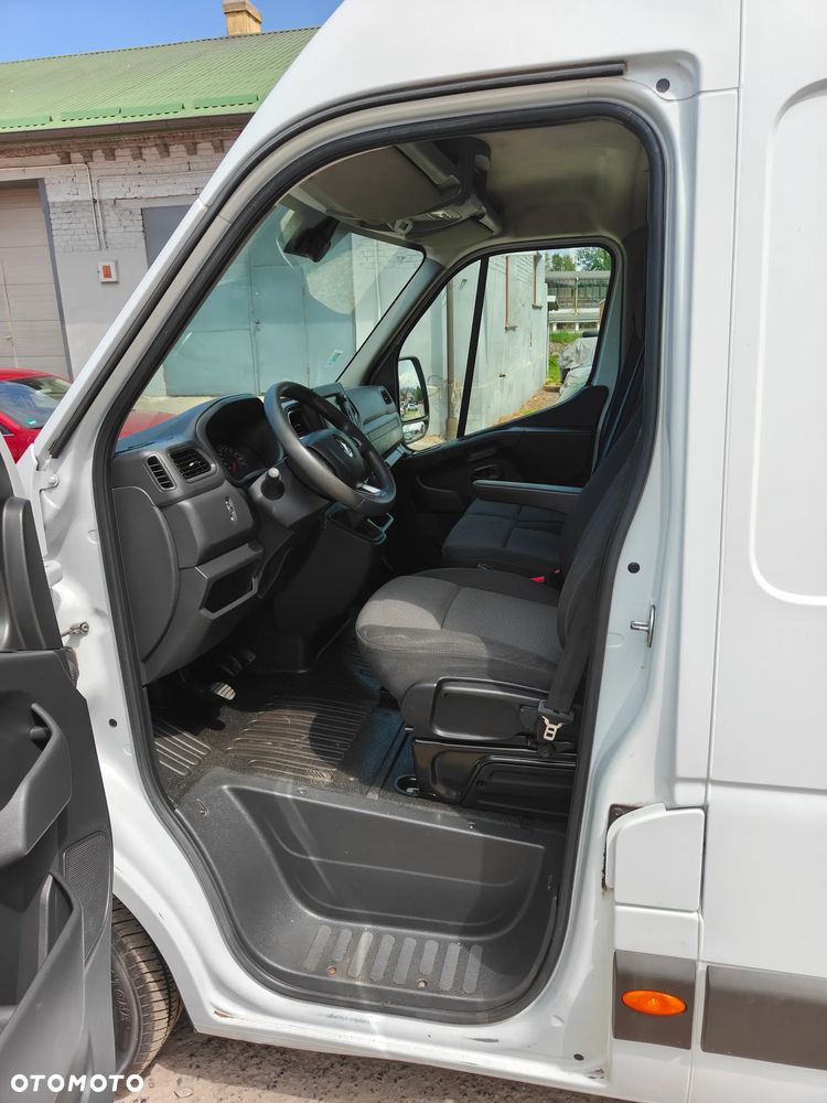 Renault Master - 24