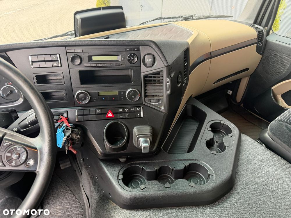 Mercedes-Benz Actros 1824 chłodnia multitemperatura // E6 // Niski przebieg !! 297 tyś.km !! // 18 Epal // winda DHOLLANDIA - 28