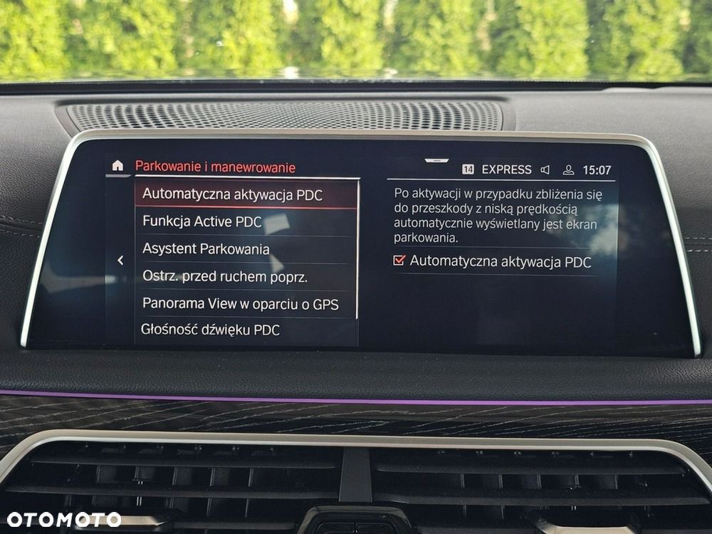 BMW Seria 7 - 34