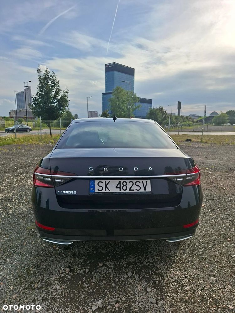 Skoda Superb 2.0 TSI L&K DSG - 5