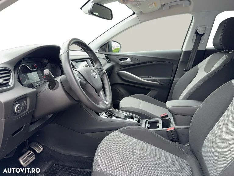 Opel Grandland X 1.2 Start/Stop Automatik Business Edition - 10