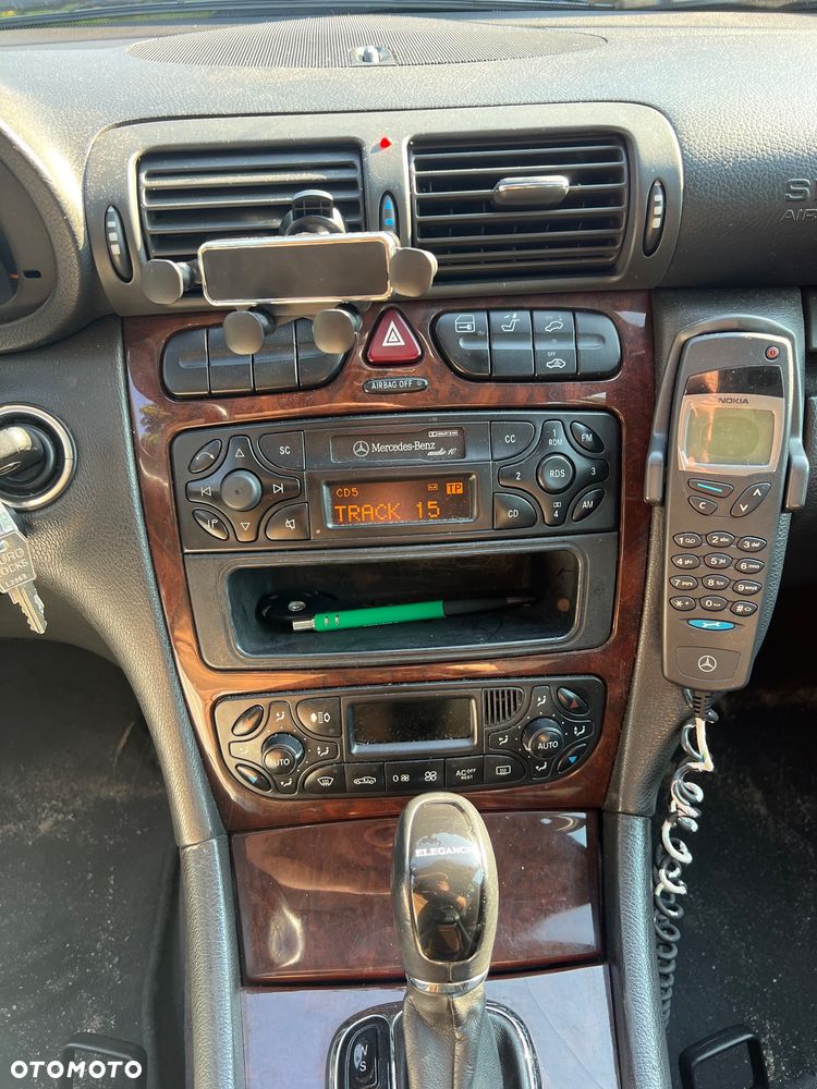 Mercedes-Benz Klasa C 320 Elegance - 13