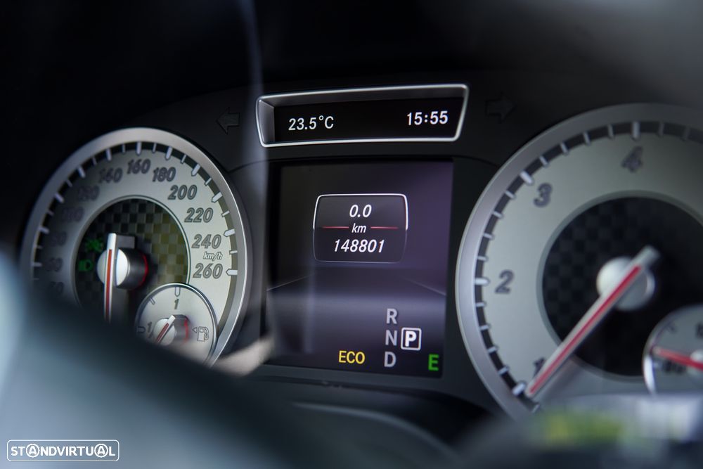 Mercedes-Benz A 180 CDI 7G-DCT Urban - 45