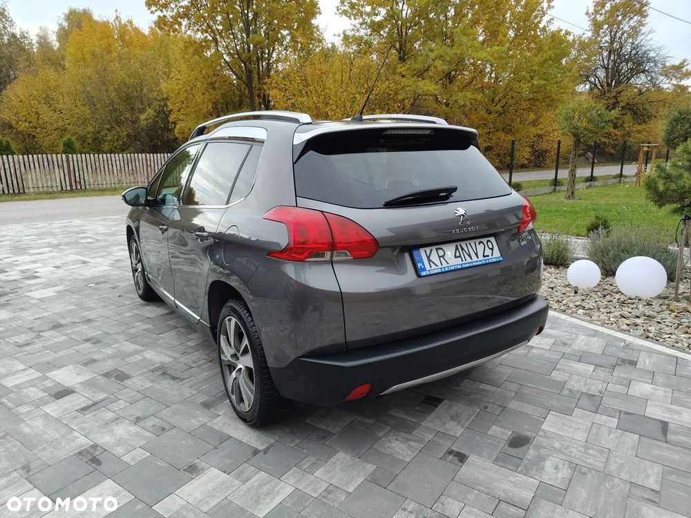 Peugeot 2008 1.6 e-HDi Allure S&S - 3