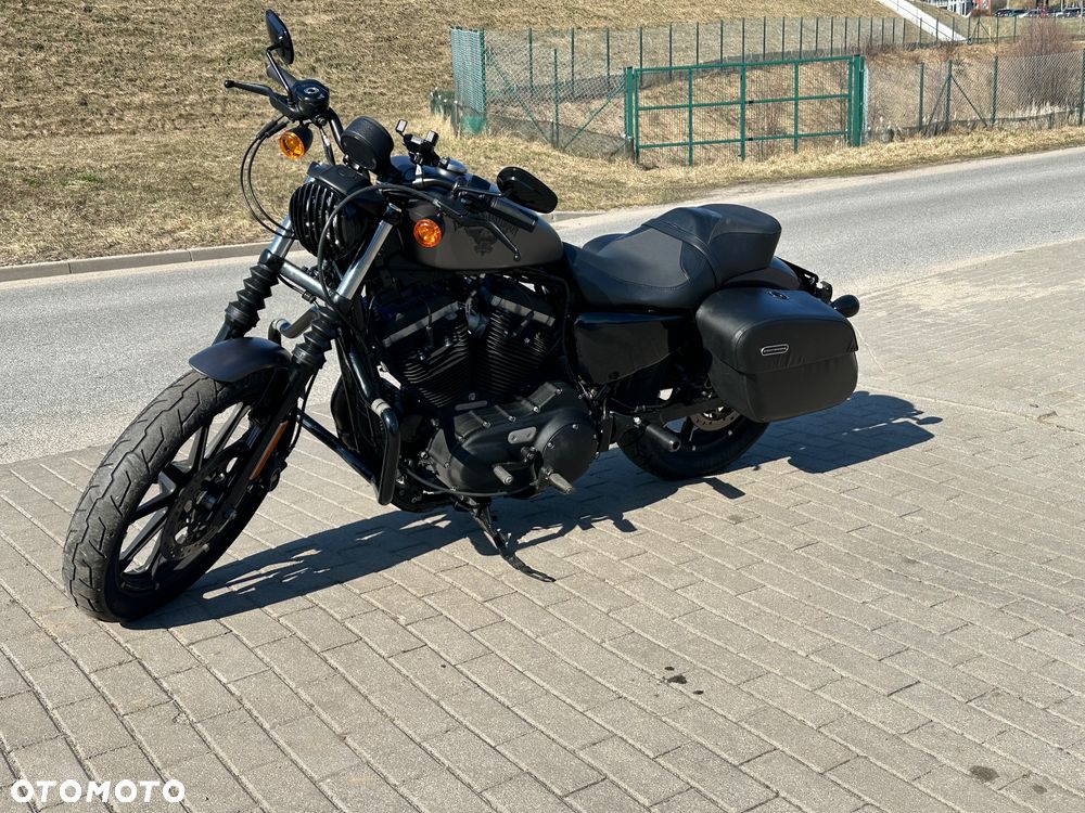 Harley-Davidson Sportster Iron 883 - 6