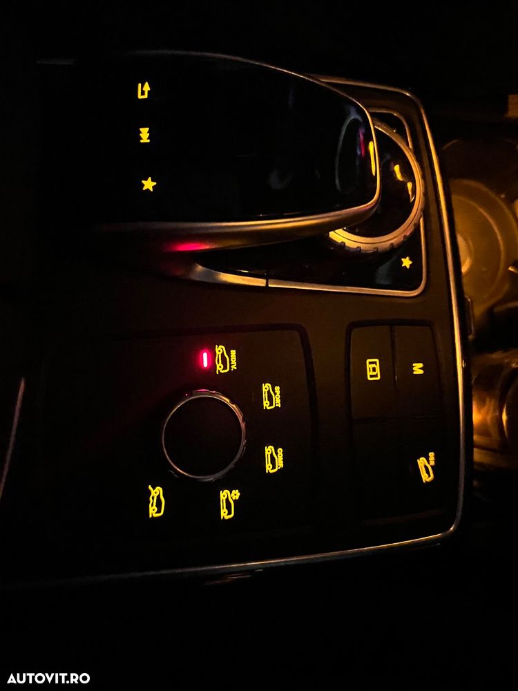 Mercedes-Benz GLE 250 d 4MATIC 9G-TRONIC - 12