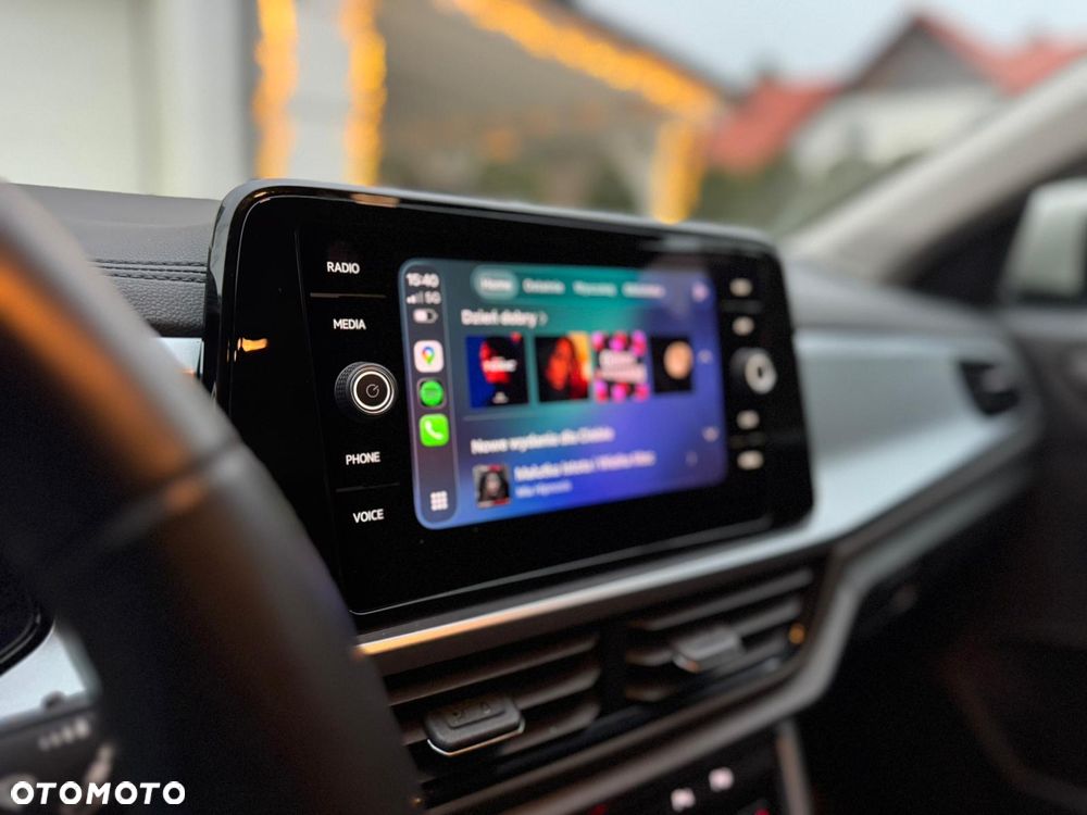 Volkswagen T-Roc 1.5 TSI Life Plus DSG - 6