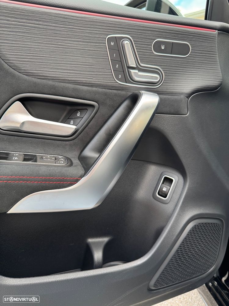 Mercedes-Benz A 250 e 8G-DCT AMG Line Advanced Plus - 32