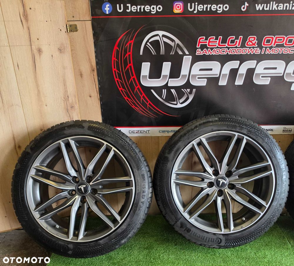 Koła zimowe TESLA MODEL S PLAID 19x5x120 - Continental WinterContact Ts870P 255/45/R19 + TPMS 2,4Ghz - 5