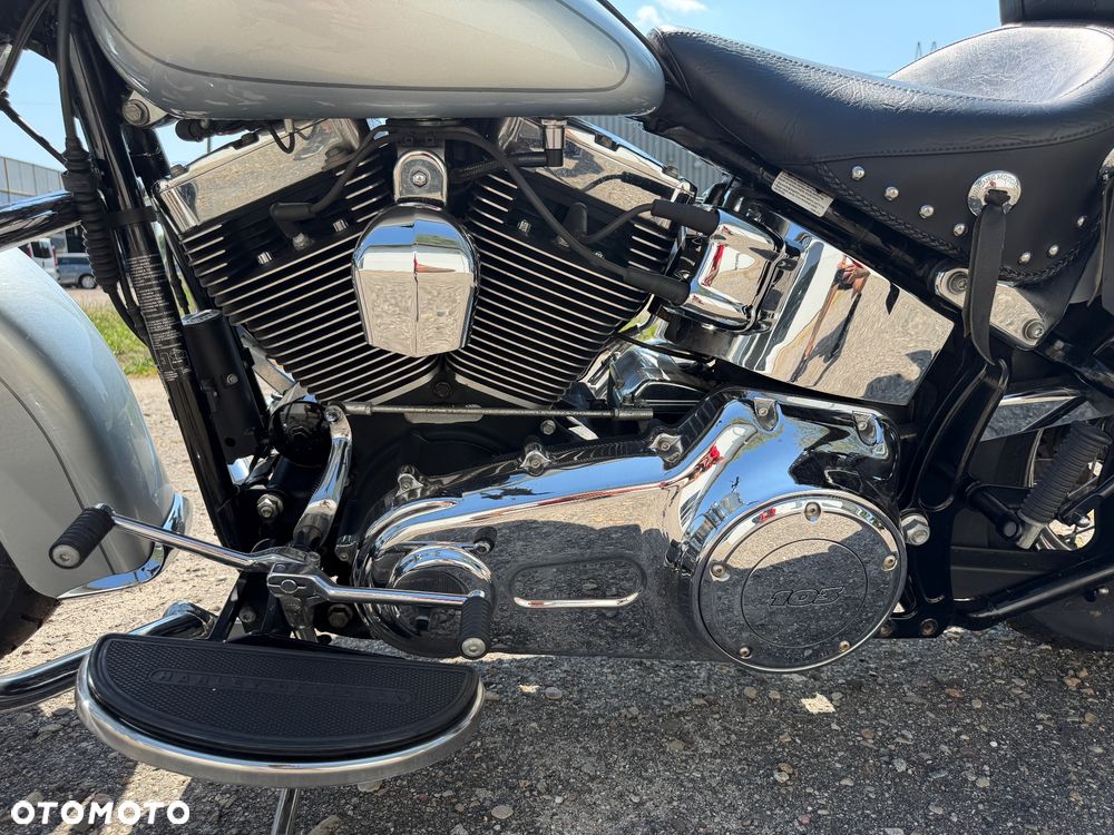 Harley-Davidson Softail Heritage Classic - 10