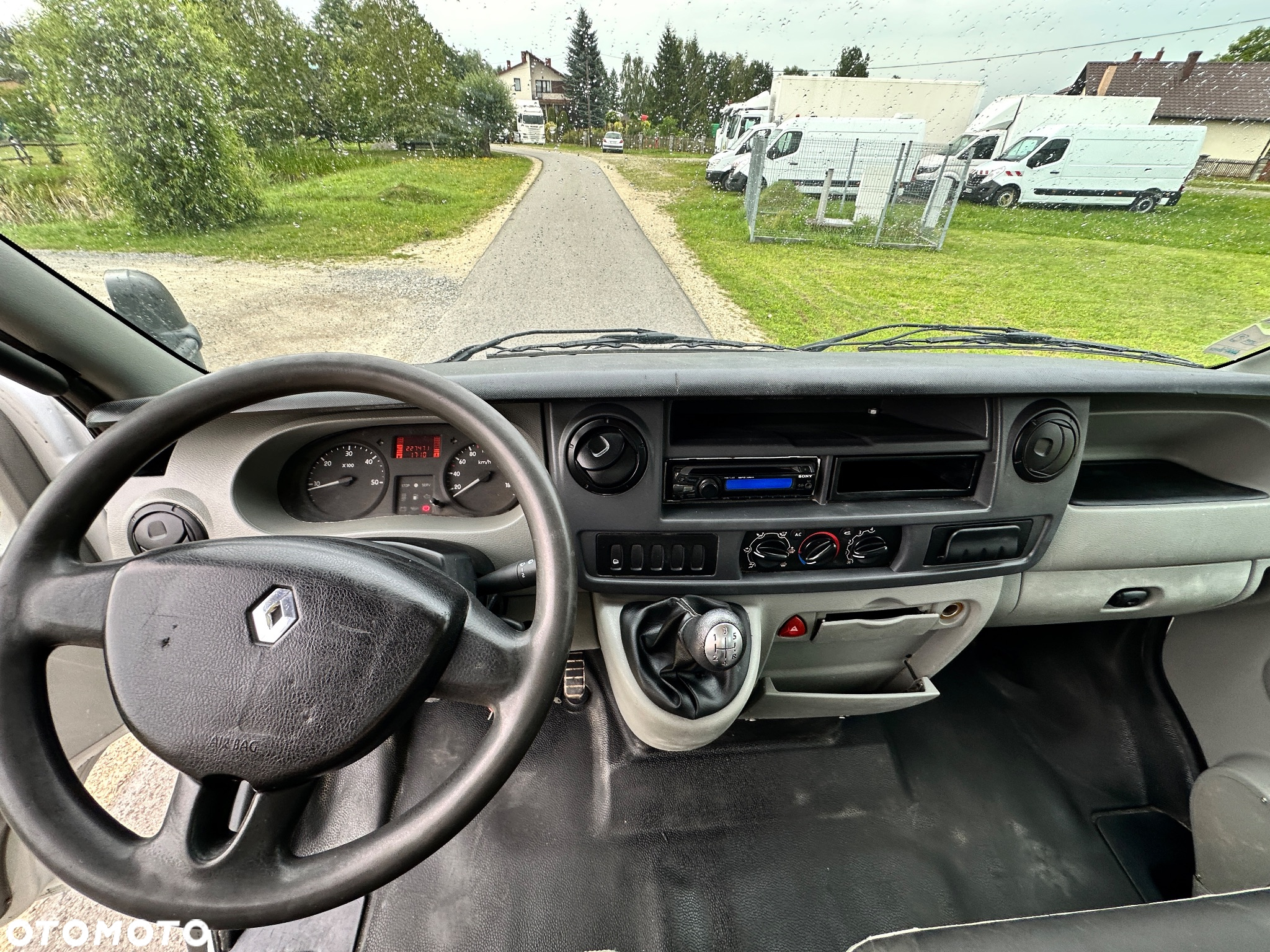 Renault Mascott - 11