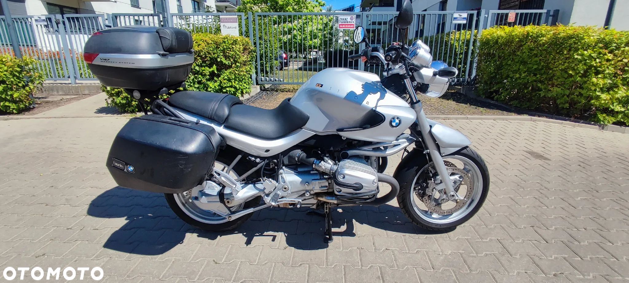 BMW R - 1